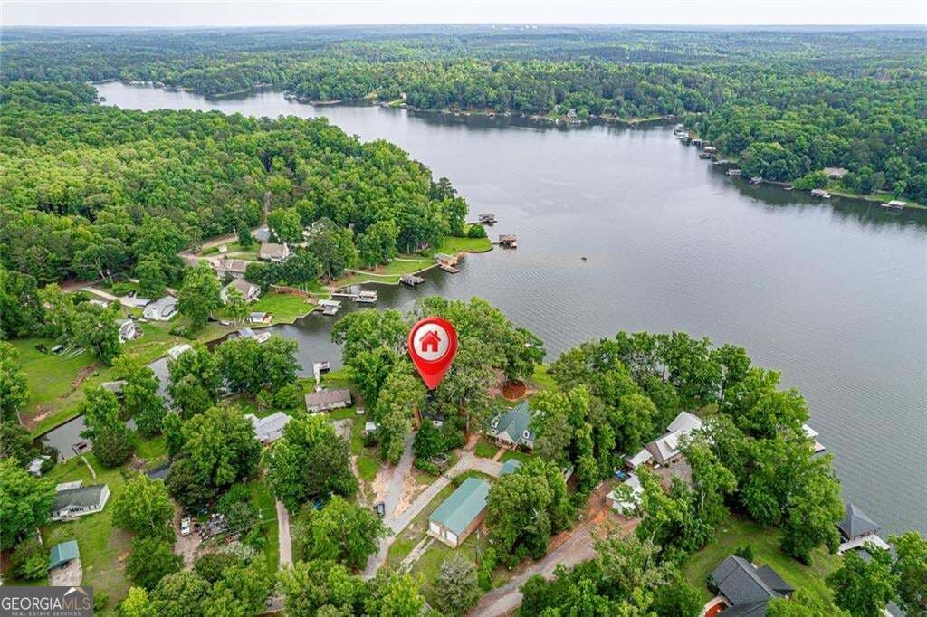 3 bedroom, 2 bathroom, 1,500 sq ft single family residence for sale at 233 Lakeshore Drive, Eatonton, GA 31024 — photo 2