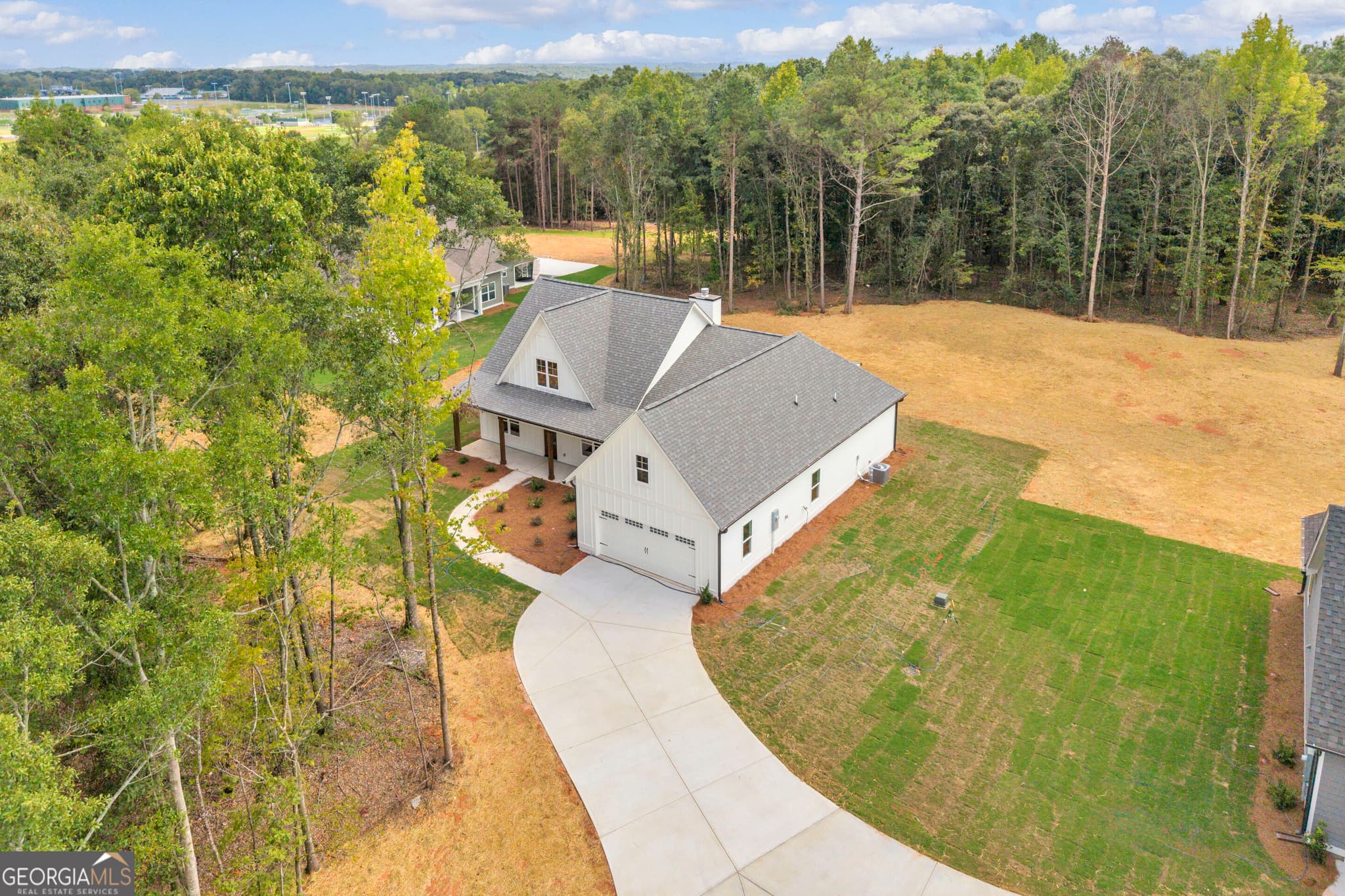 3 bedroom, 2.5 bathroom, 2,084 sq ft single family residence for sale at 1863 Hoods Mill Road, Commerce, GA 30529 — photo 5
