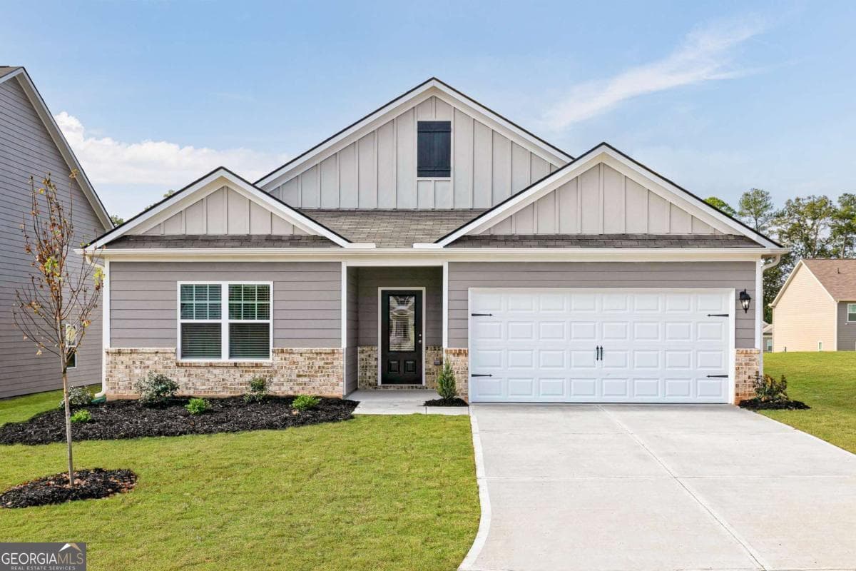 3 bedroom, 2 bathroom, 1,863 sq ft single family residence for sale at 387 Sand Dune Way, Conyers, GA 30013 — photo 9