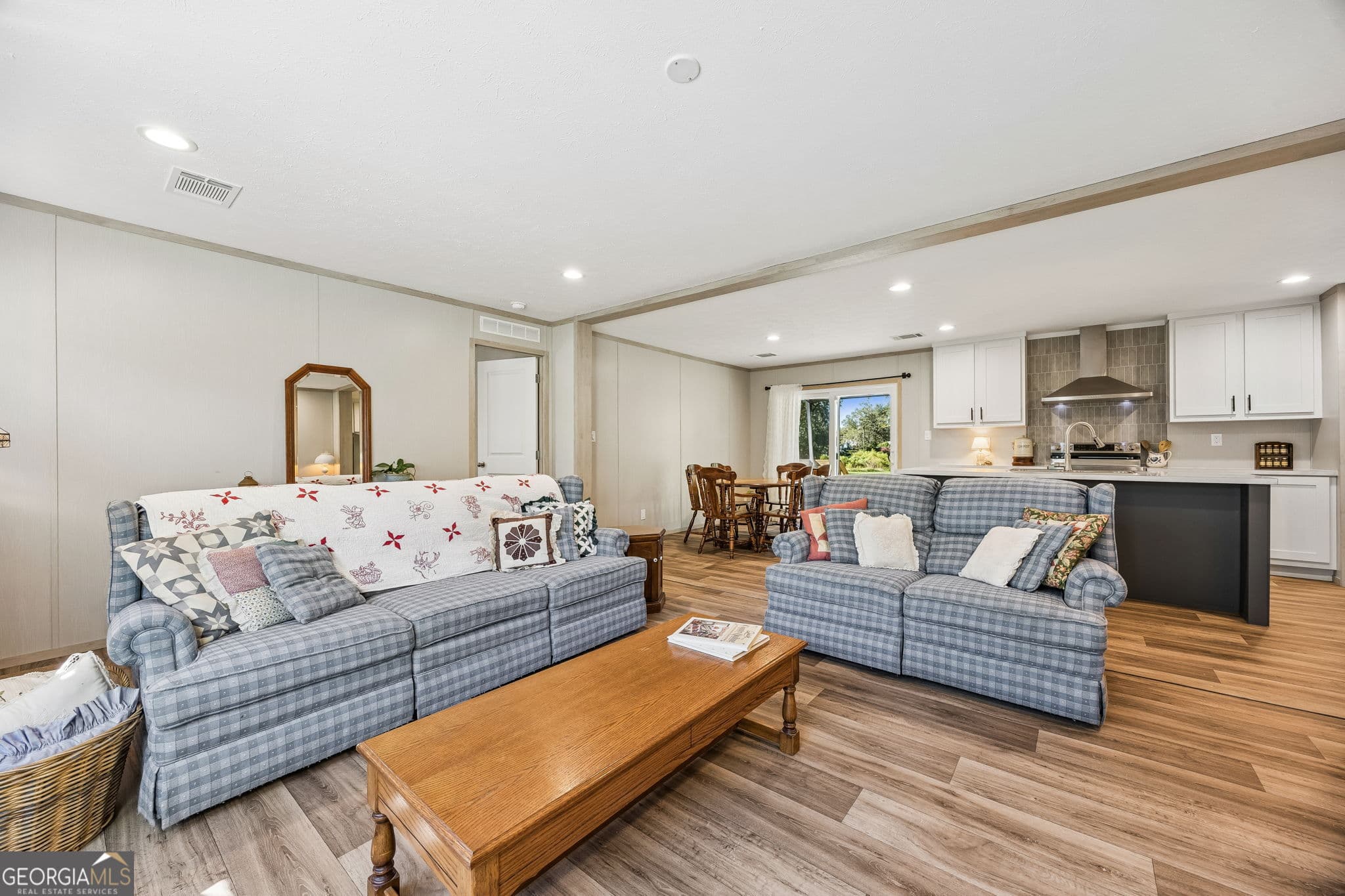 4 bedroom, 3 bathroom, 2,001 sq ft manufactured home,single family residence for sale at 209 Simpson Road, Kingsland, GA 31548 — photo 7
