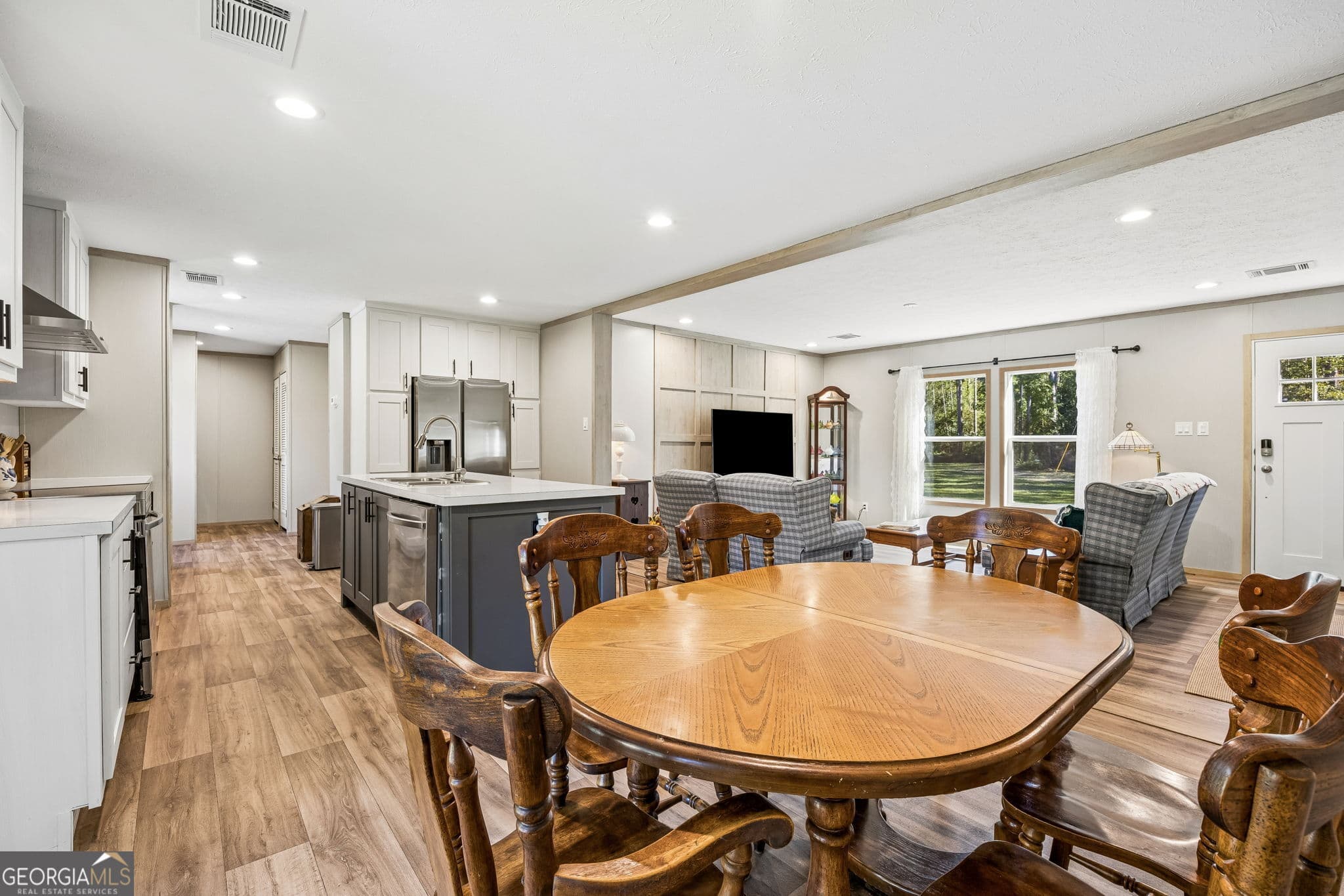 4 bedroom, 3 bathroom, 2,001 sq ft manufactured home,single family residence for sale at 209 Simpson Road, Kingsland, GA 31548 — photo 9
