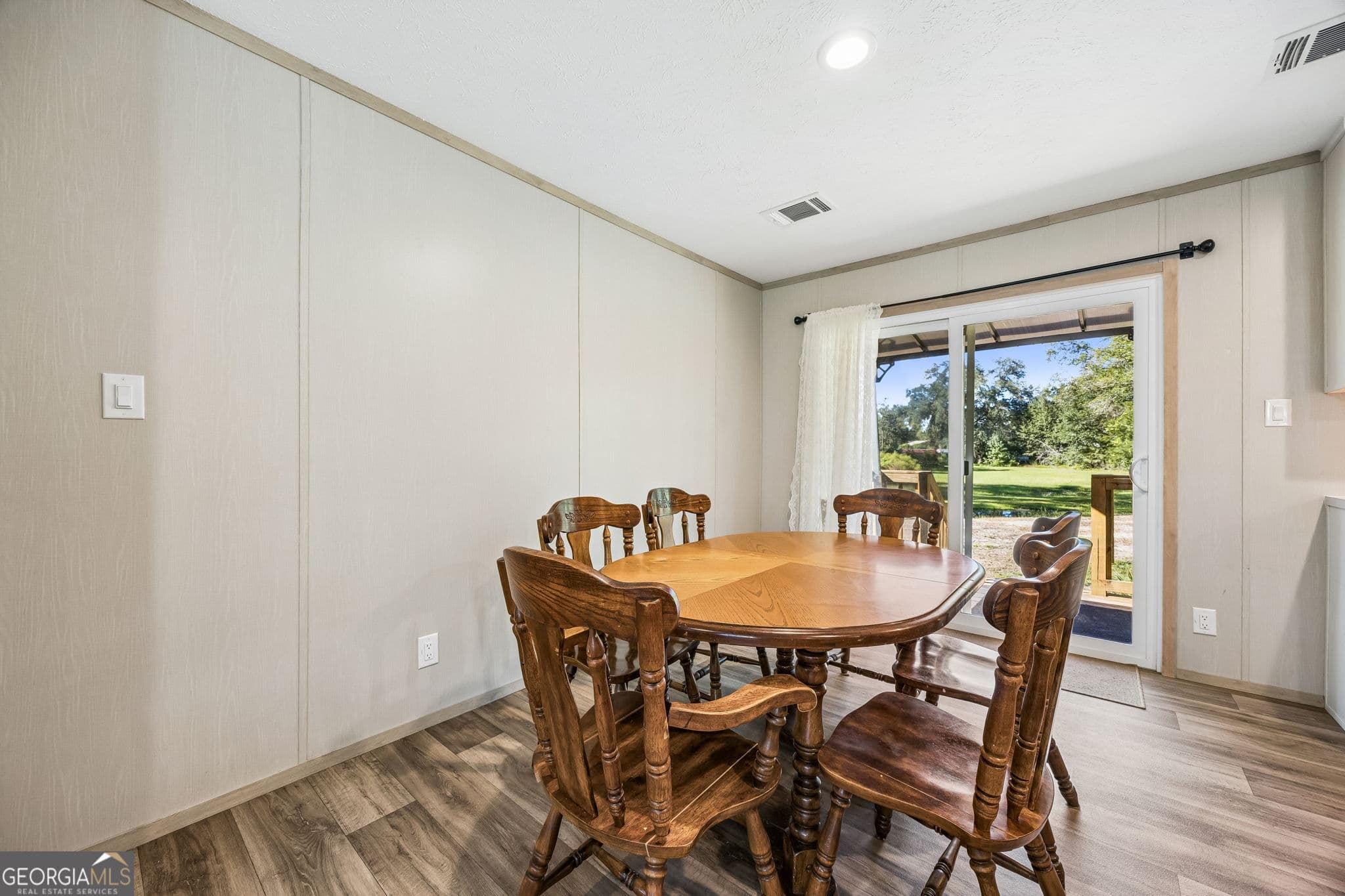 4 bedroom, 3 bathroom, 2,001 sq ft manufactured home,single family residence for sale at 209 Simpson Road, Kingsland, GA 31548 — photo 8