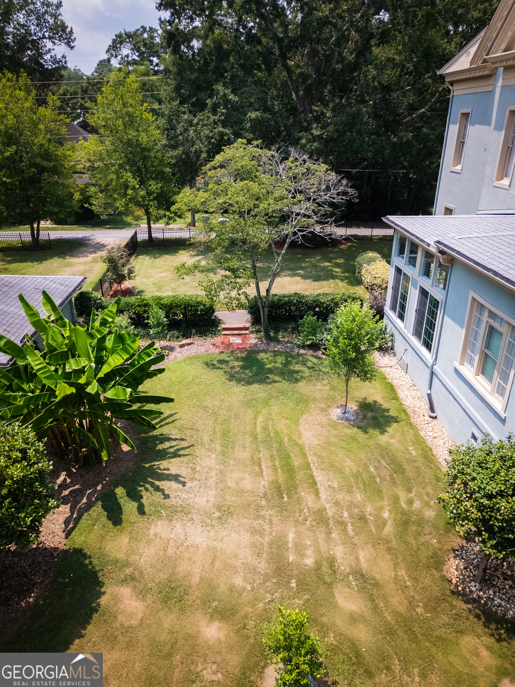 4 bedroom, 3 bathroom, 5,146 sq ft single family residence for sale at 26 Magnolia Street, Grantville, GA 30220 — photo 6