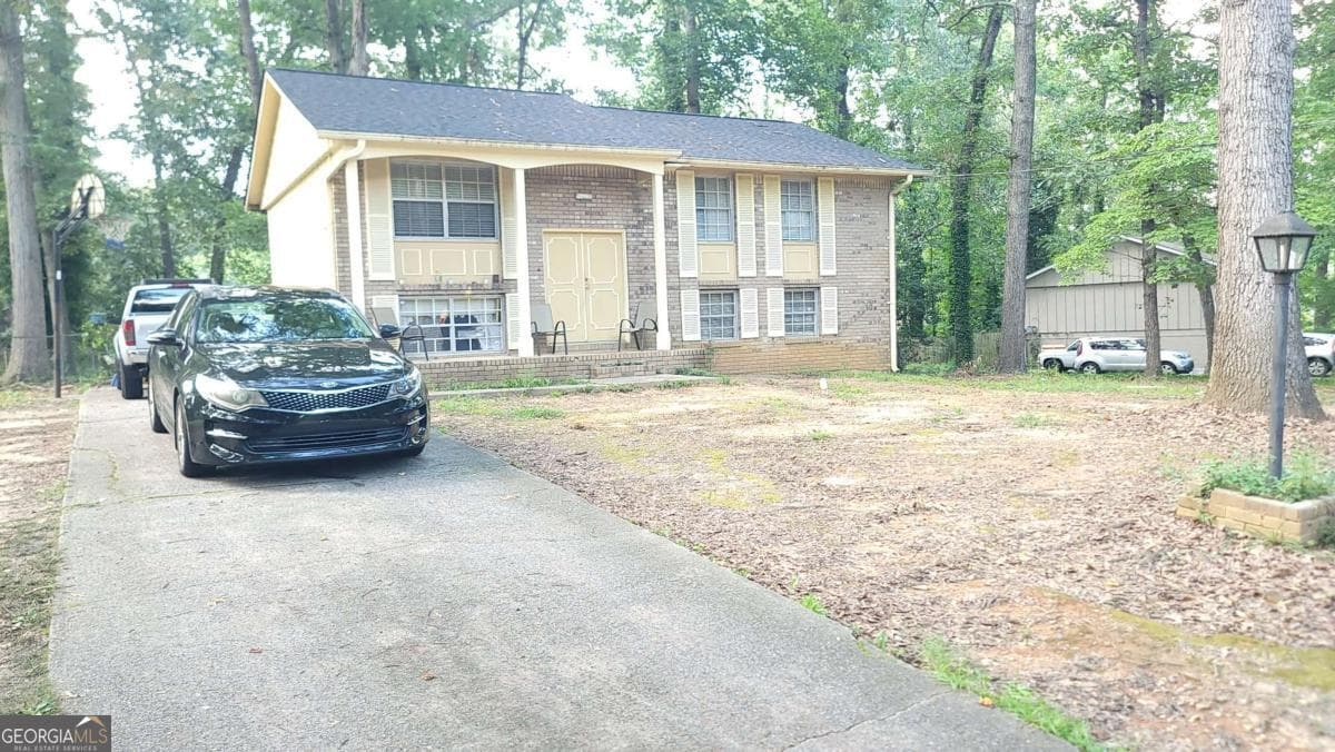 3 bedroom, 2 bathroom single family residence for sale at 3095 Fern Valley Drive, Marietta, GA 30008 — photo 1 of 21