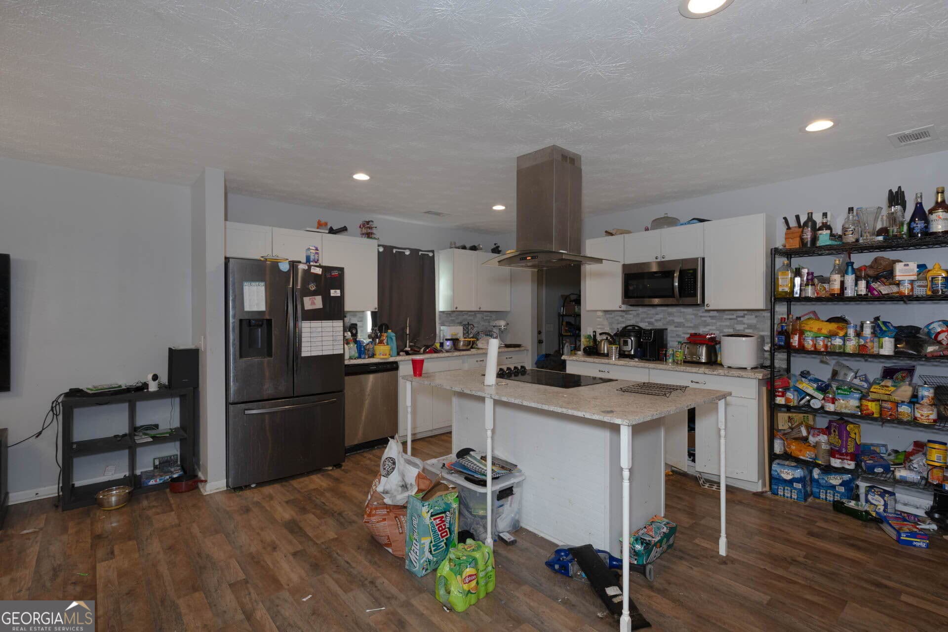 3 bedroom, 2 bathroom, 1,502 sq ft single family residence for sale at 4656 Illini Drive, Columbus, GA 31907 — photo 3