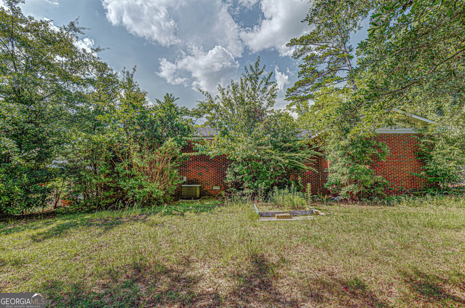 3 bedroom, 2 bathroom, 1,502 sq ft single family residence for sale at 4656 Illini Drive, Columbus, GA 31907 — photo 9
