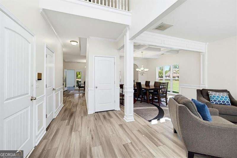 5 bedroom, 3 bathroom, 3,590 sq ft single family residence for sale at 5105 Olive Branch Circle, Powder Springs, GA 30127 — photo 6