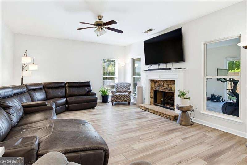 5 bedroom, 3 bathroom, 3,590 sq ft single family residence for sale at 5105 Olive Branch Circle, Powder Springs, GA 30127 — photo 9