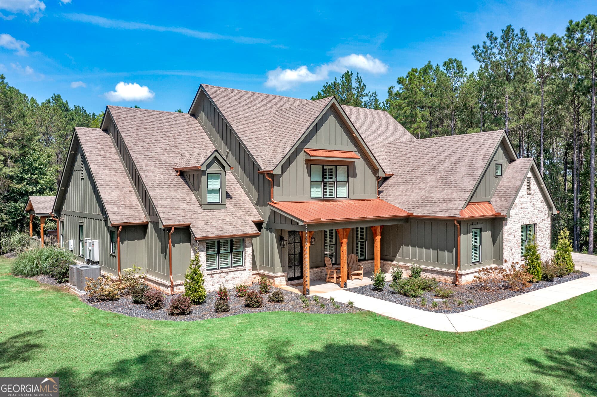 5 bedroom, 4 bathroom, 4,200 sq ft single family residence for sale at 478 Blue Store Road, Forsyth, GA 31029 — photo 2