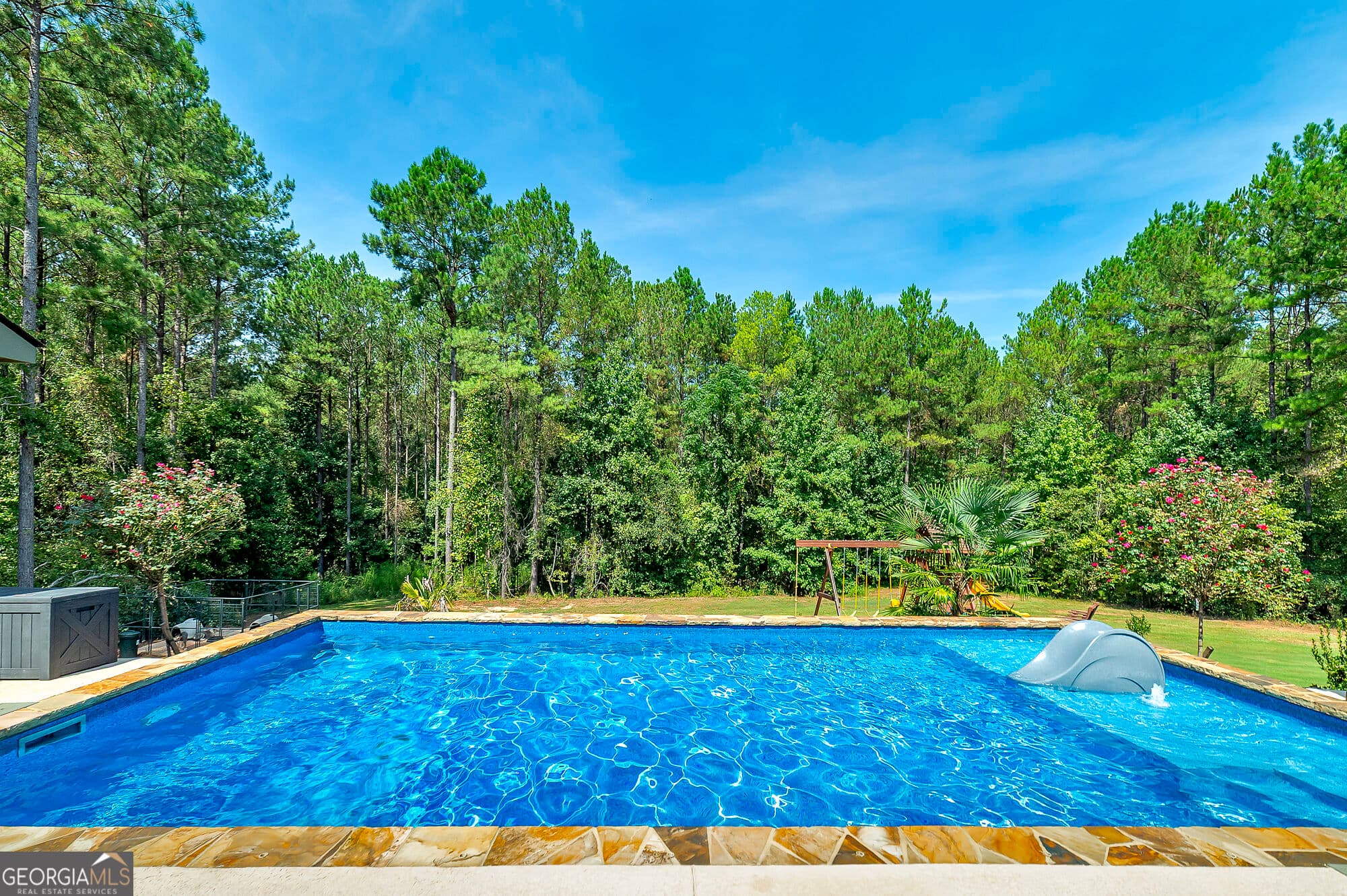 5 bedroom, 4 bathroom, 4,200 sq ft single family residence for sale at 478 Blue Store Road, Forsyth, GA 31029 — photo 10