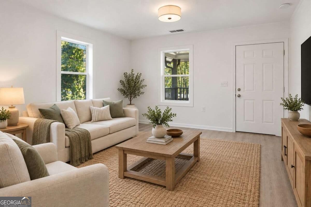 3 bedroom, 3 bathroom, 1,357 sq ft single family residence for sale at 1965 Holland Park Drive, Buford, GA 30519 — photo 7