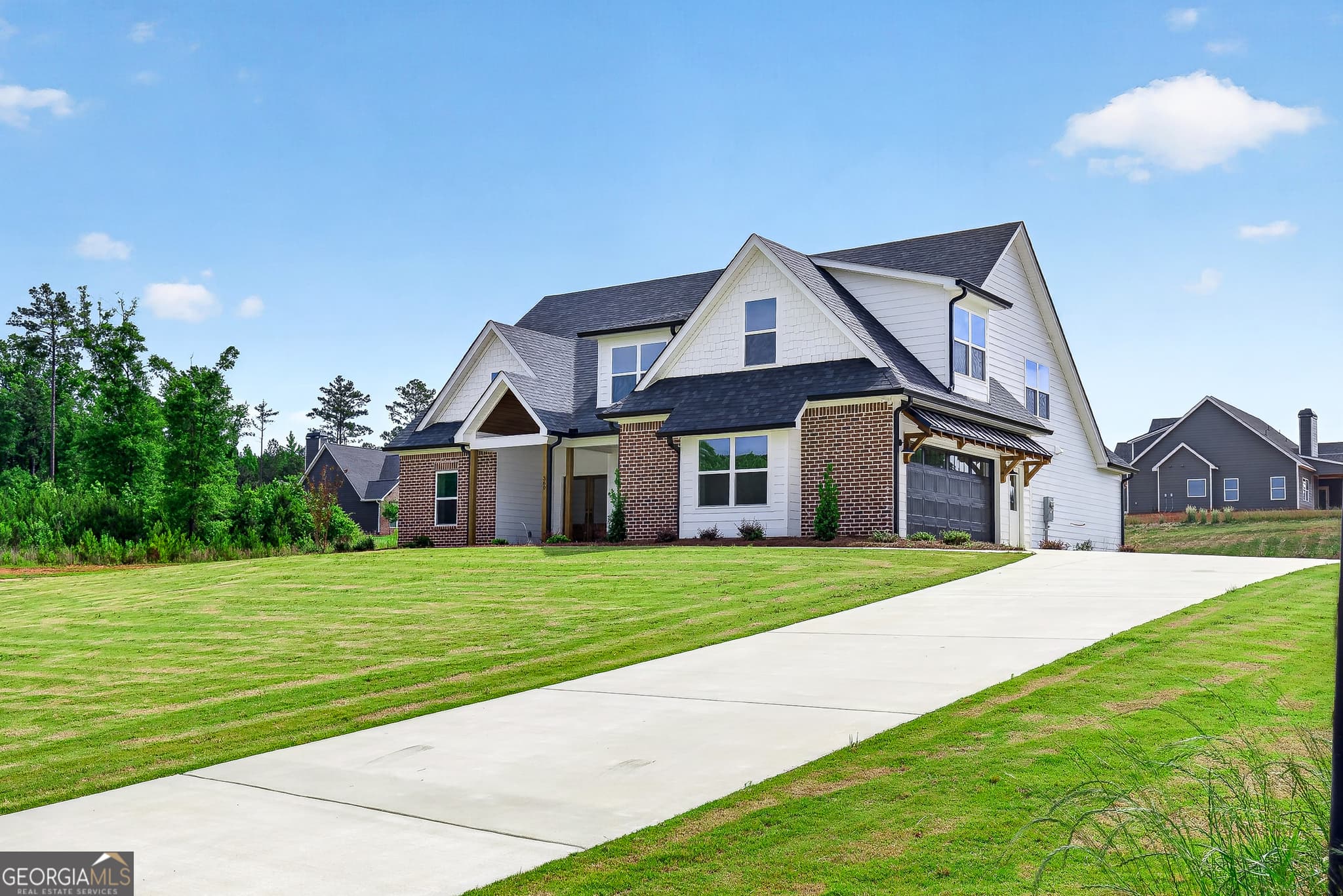 4 bedroom, 3.5 bathroom, 2,908 sq ft single family residence for sale at 360 Cammie Way, Williamson, GA 30292 — photo 6