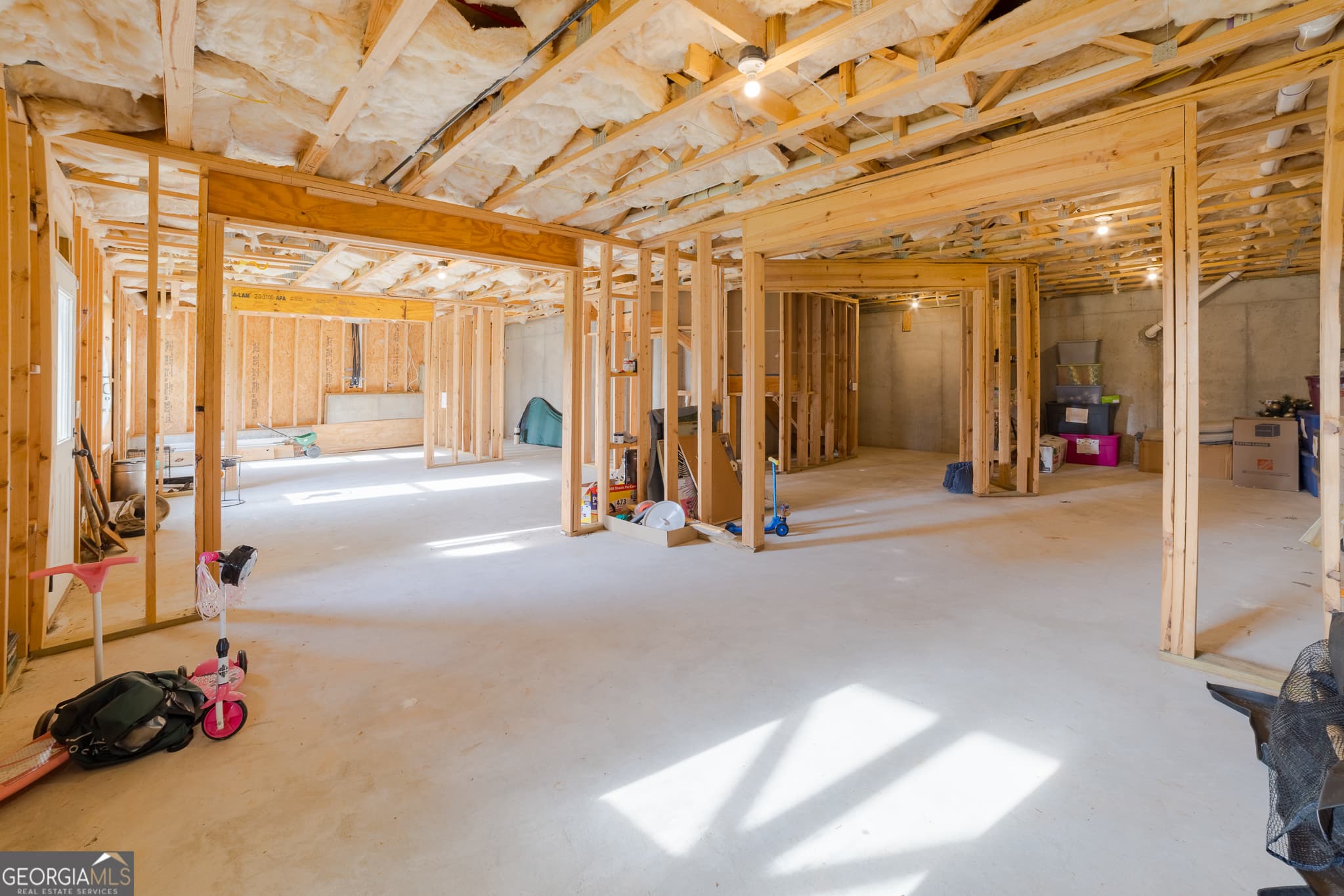 5 bedroom, 3 bathroom, 2,773 sq ft single family residence for sale at 236 Villa Grande Drive, Locust Grove, GA 30248 — photo 10