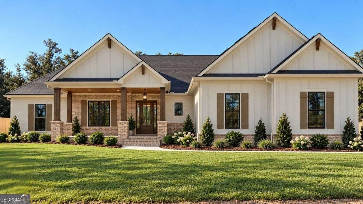 4 bedroom, 2.5 bathroom, 2,232 sq ft single family residence for sale at 115 Addy Lane, Lake Park, GA 31636