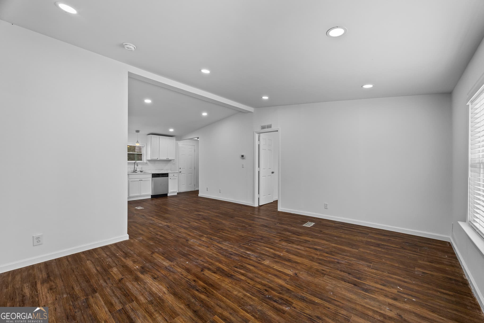 3 bedroom, 2 bathroom, 1,080 sq ft single family residence for sale at 3314 Centerville Road, Lexington, GA 30648 — photo 6
