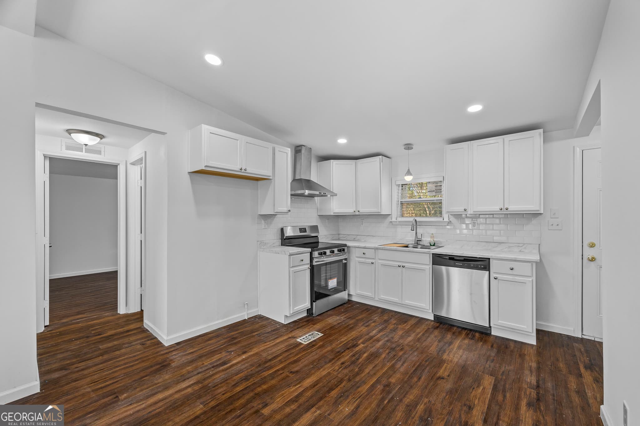 3 bedroom, 2 bathroom, 1,080 sq ft single family residence for sale at 3314 Centerville Road, Lexington, GA 30648 — photo 9