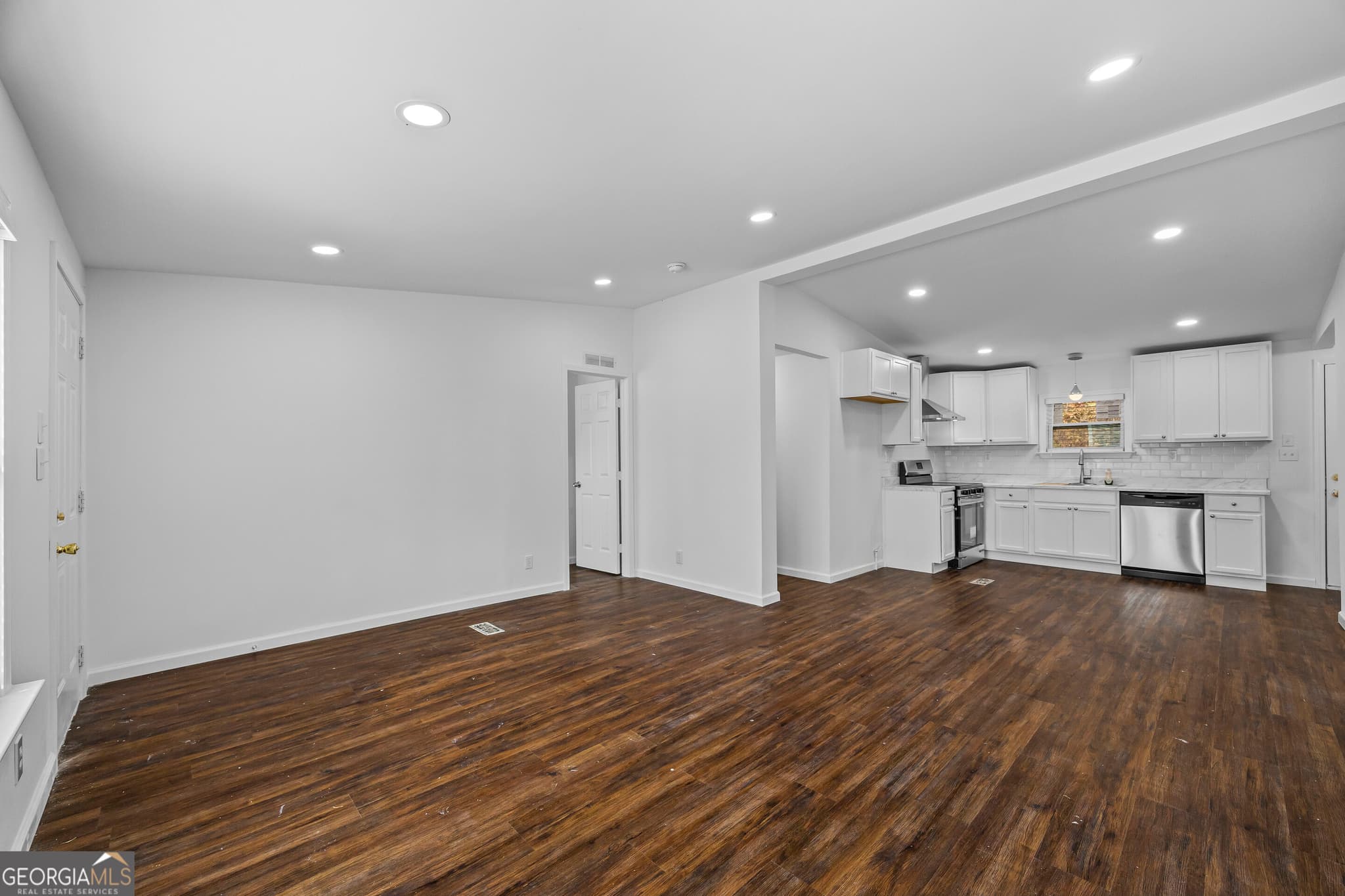 3 bedroom, 2 bathroom, 1,080 sq ft single family residence for sale at 3314 Centerville Road, Lexington, GA 30648 — photo 8