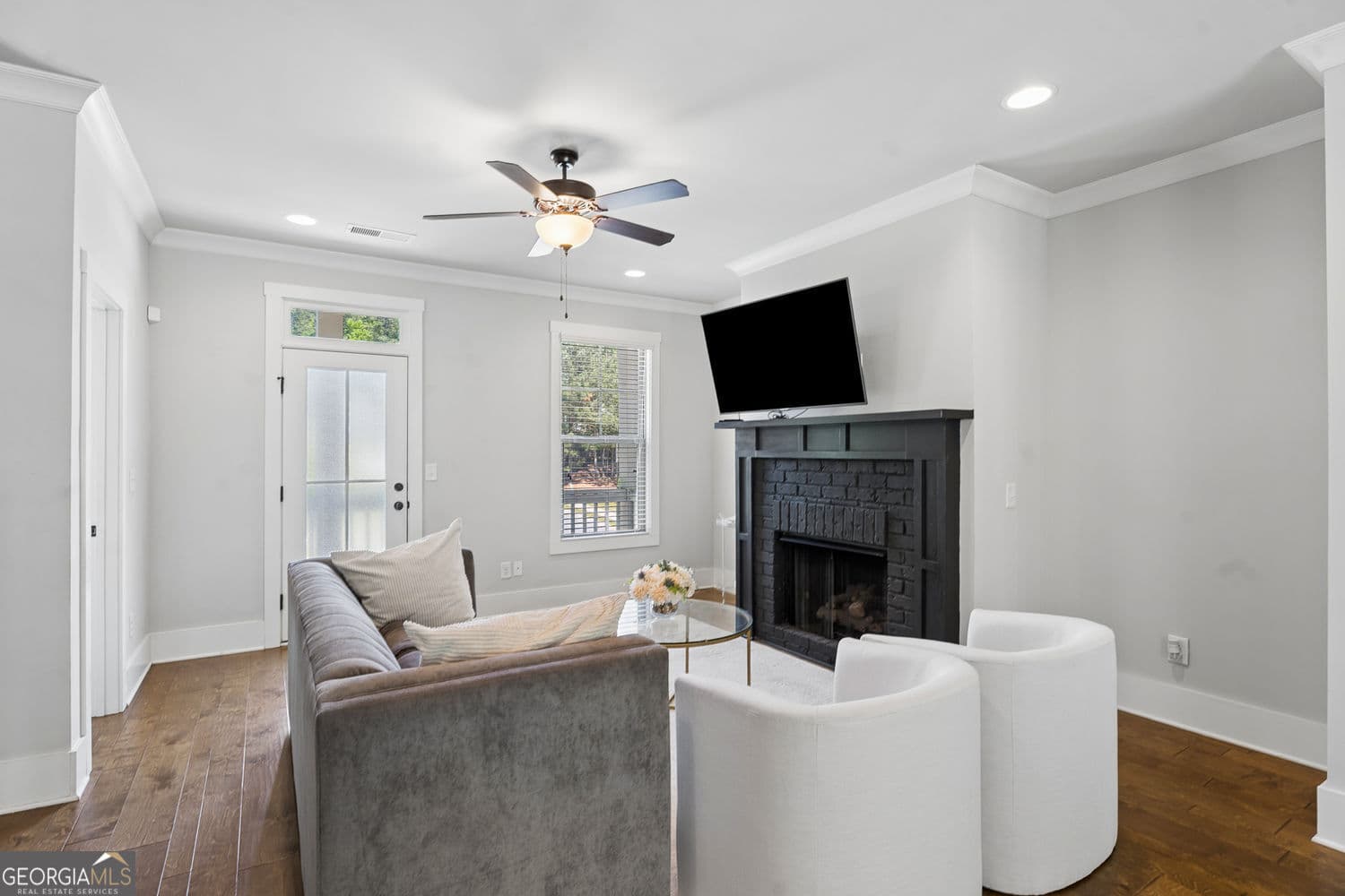 3 bedroom, 3.5 bathroom, 1,804 sq ft townhouse for rent at 2424 Misty Hollow Place, Atlanta, GA 30337 for $3,000 a month — photo 4