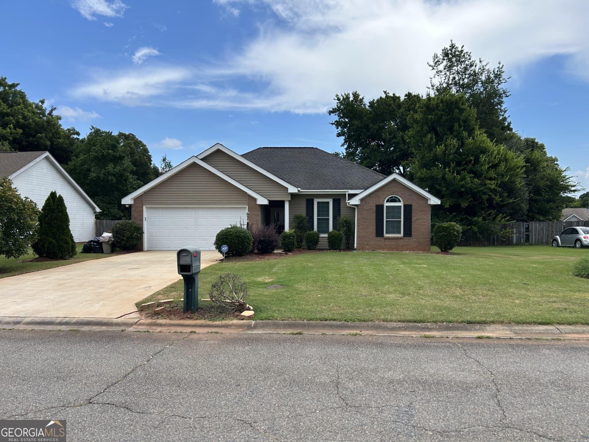 3 bedroom, 2 bathroom, 1,340 sq ft single family residence sold at 215 Wrasling Way, Bonaire, GA 31005