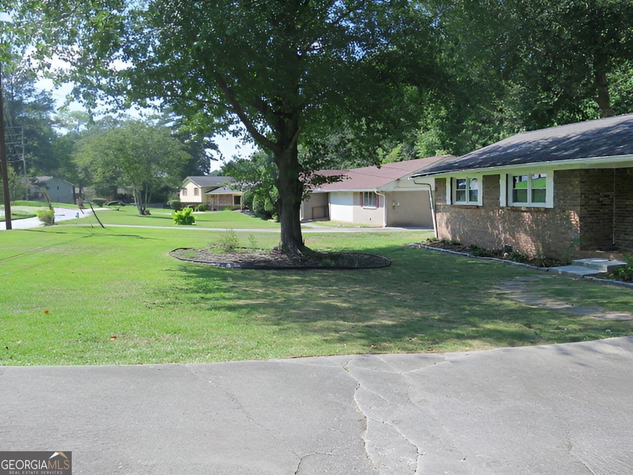 3 bedroom, 2 bathroom, 2,920 sq ft single family residence for sale at 2455 Thornton Drive, Atlanta, GA 30349 — photo 5