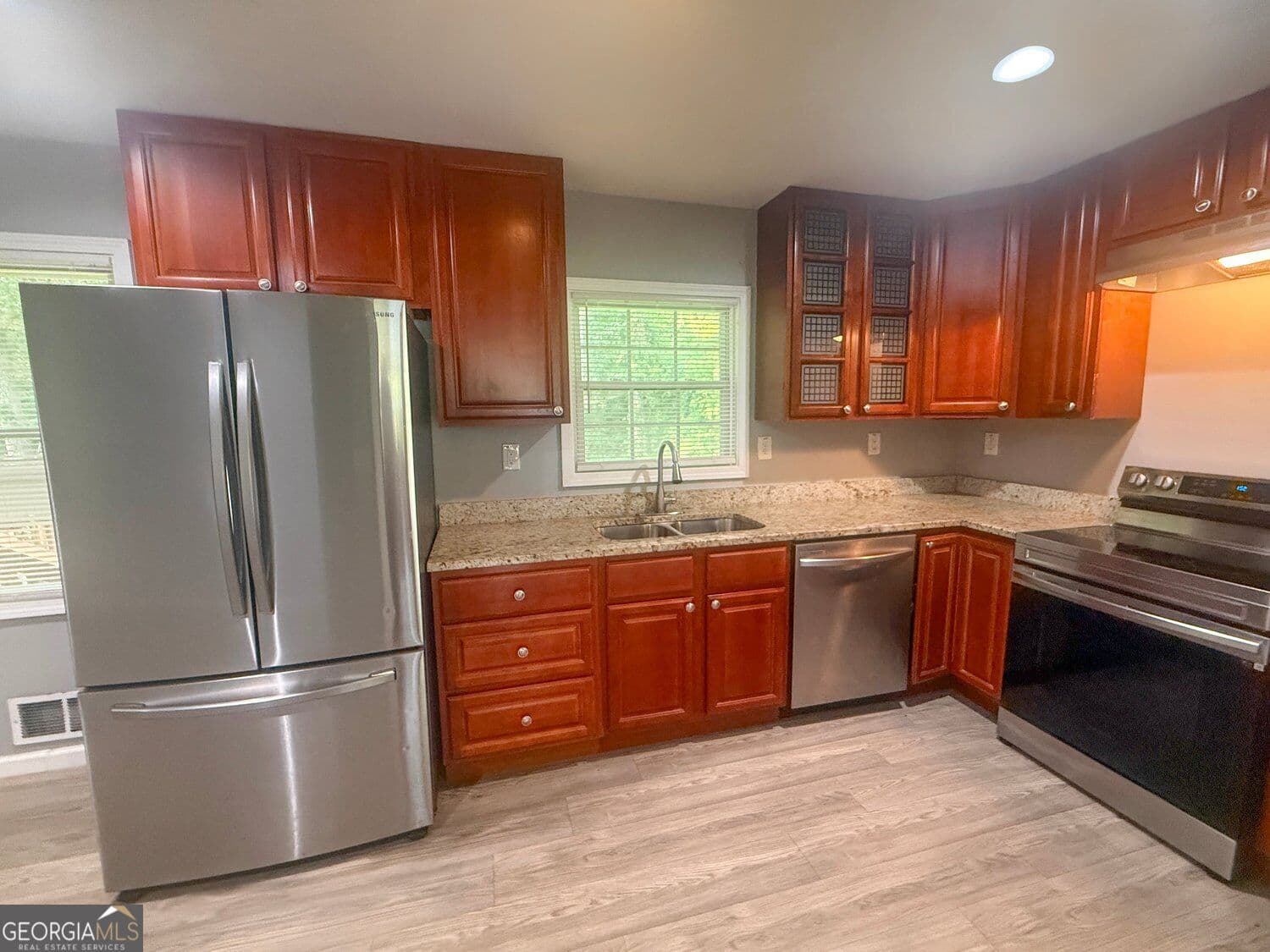 3 bedroom, 2 bathroom, 2,920 sq ft single family residence for sale at 2455 Thornton Drive, Atlanta, GA 30349 — photo 10