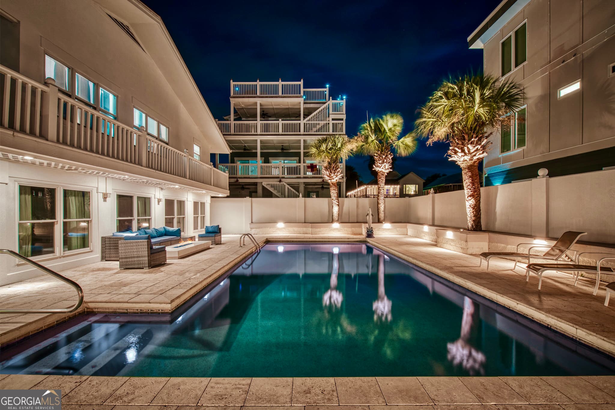 6 bedroom, 4 bathroom, 3,812 sq ft single family residence for sale at 4 13th Lane, Tybee Island, GA 31328 — photo 3