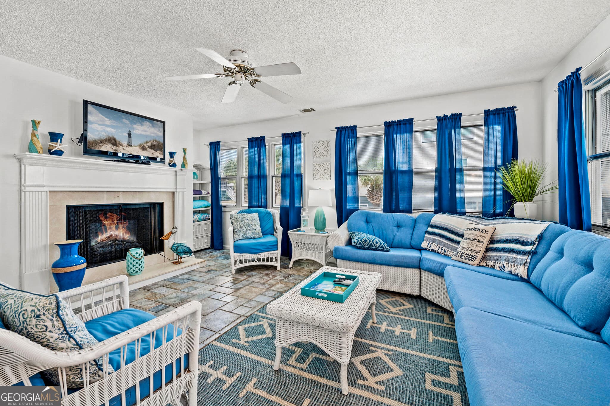 6 bedroom, 4 bathroom, 3,812 sq ft single family residence for sale at 4 13th Lane, Tybee Island, GA 31328 — photo 4