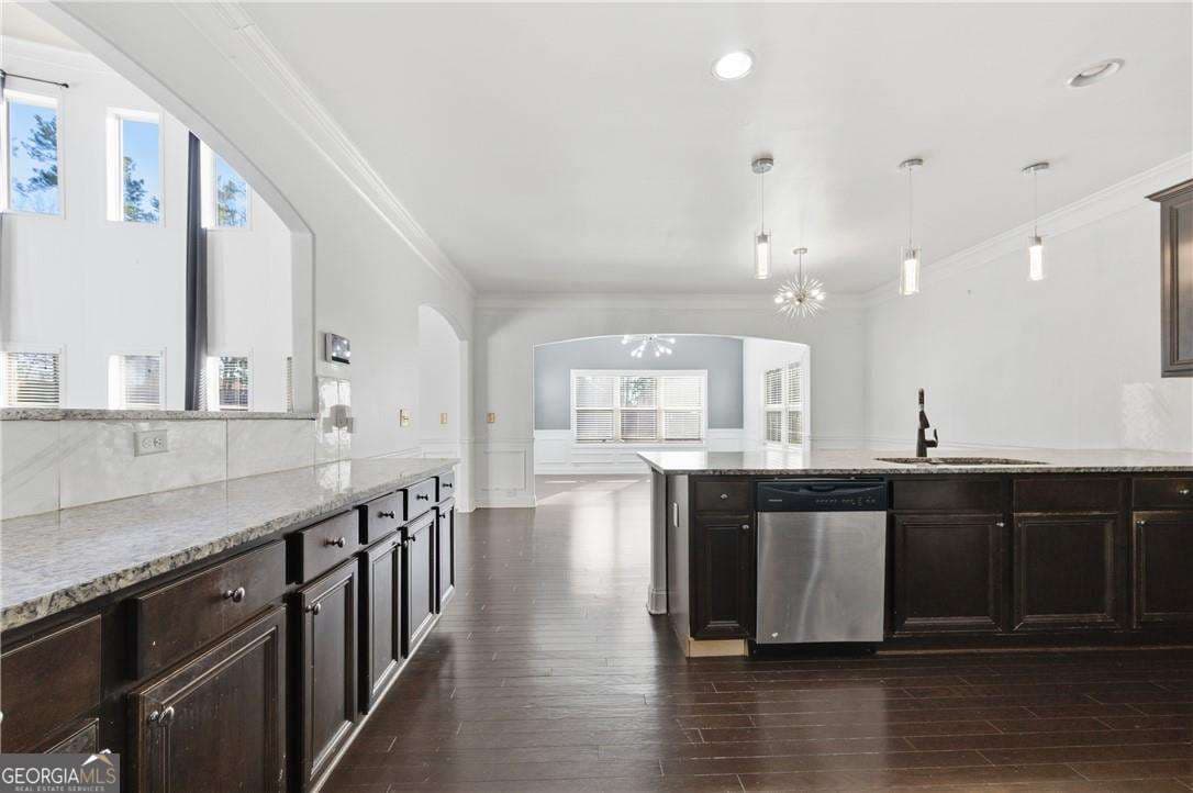6 bedroom, 5 bathroom, 6,756 sq ft single family residence for sale at 2813 Carrick Court, Powder Springs, GA 30127 — photo 8
