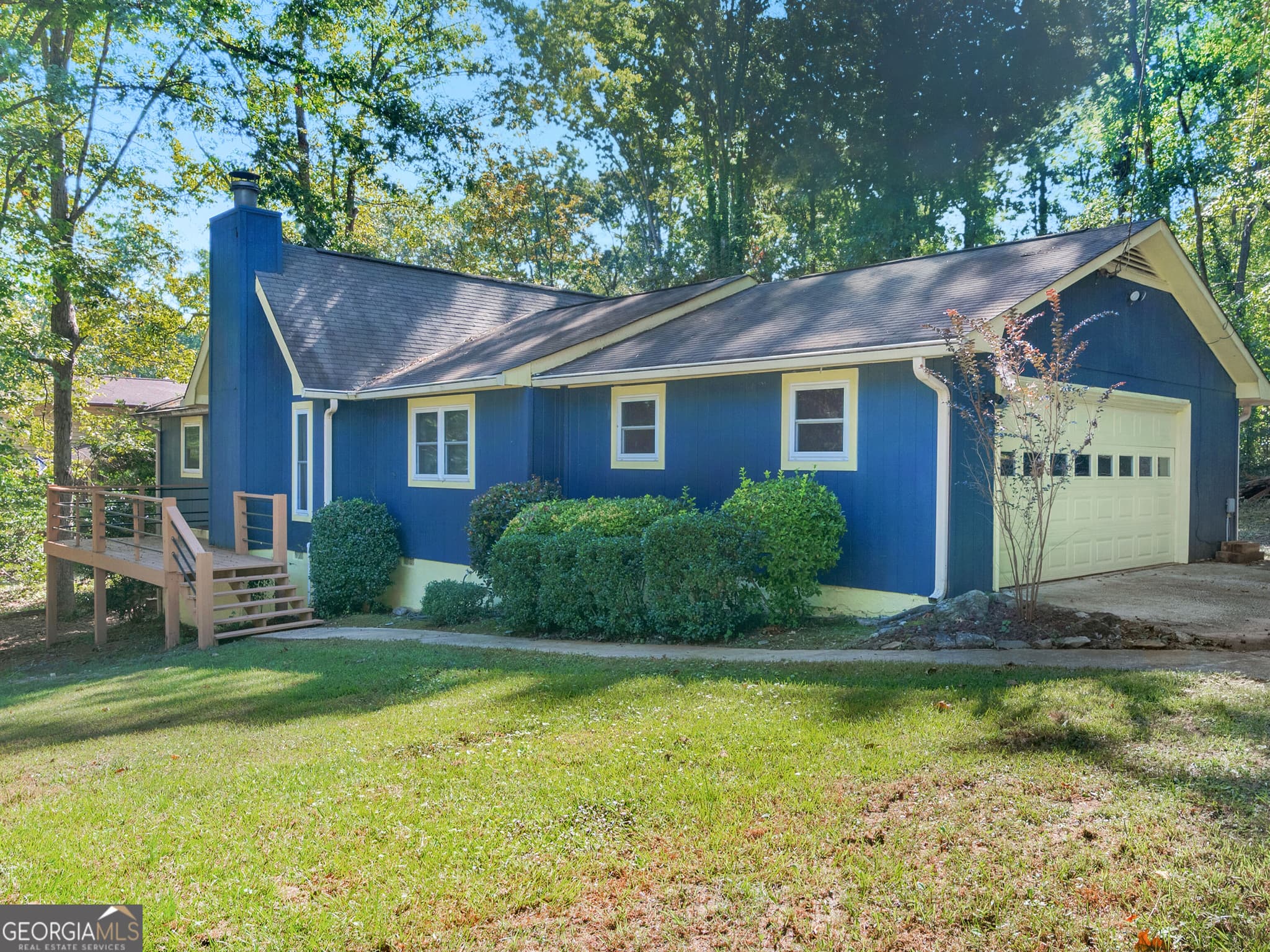 3 bedroom, 2 bathroom, 1,593 sq ft single family residence for sale at 2735 Austin Lane, Jonesboro, GA 30236 — photo 1 of 23