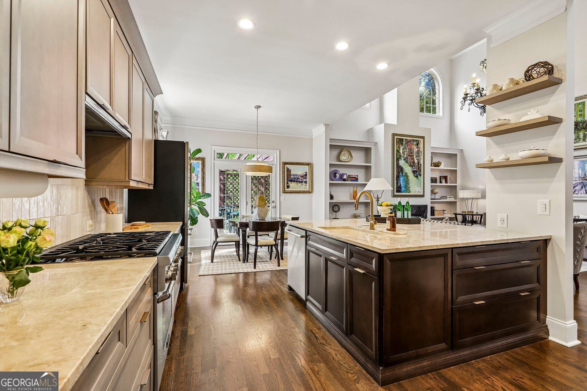6 bedroom, 4.5 bathroom, 4,600 sq ft single family residence for sale at 930 Wescott Lane, Atlanta, GA 30319 — photo 6