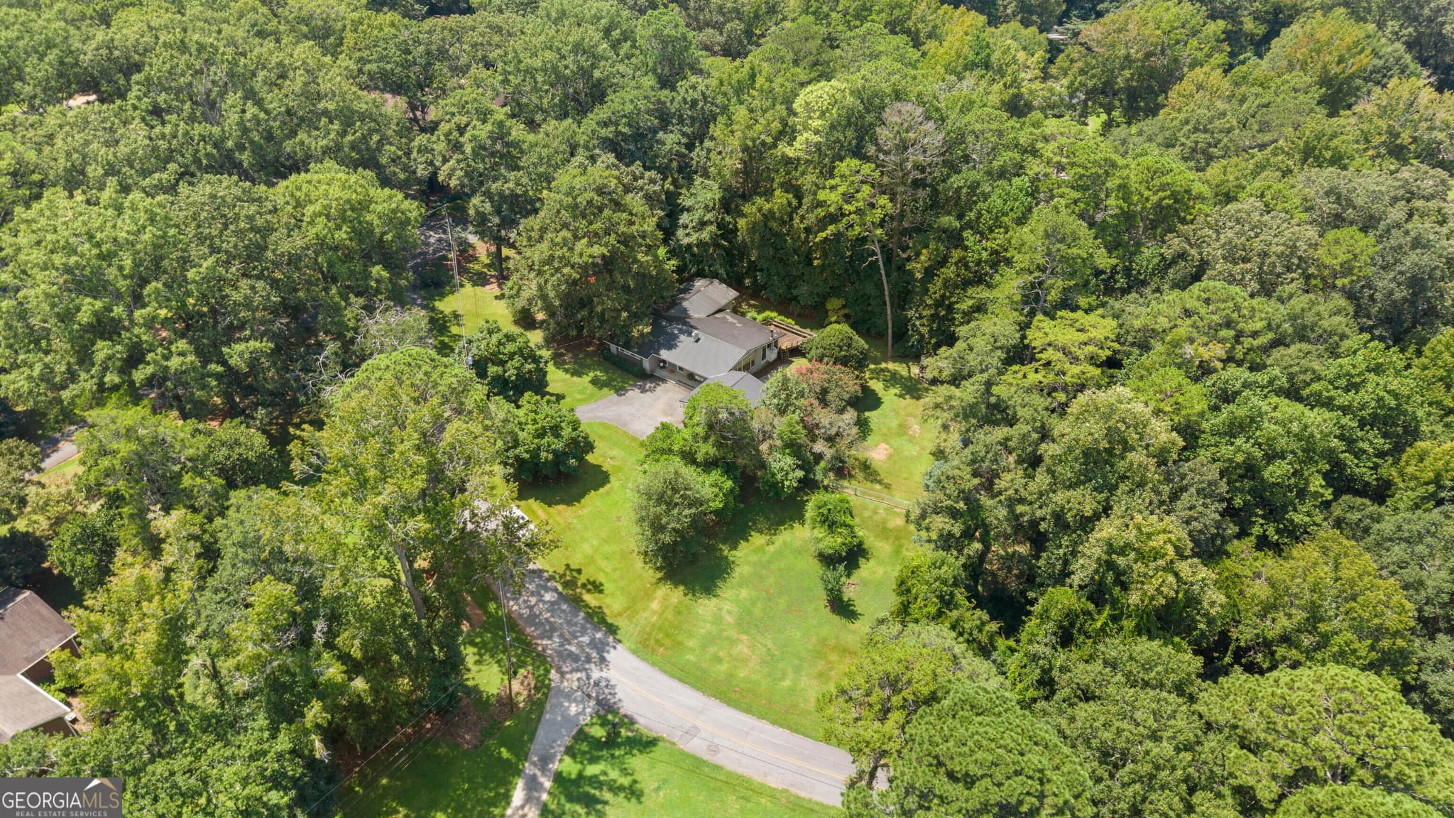 3 bedroom, 2 bathroom, 2,812 sq ft single family residence for sale at 101 Jenkins Drive, Eatonton, GA 31024 — photo 7