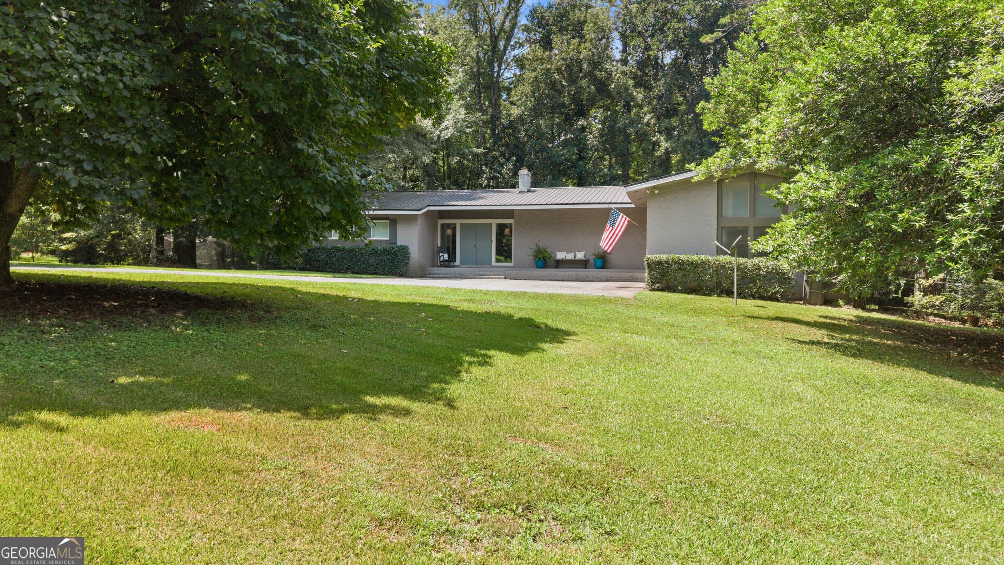 3 bedroom, 2 bathroom, 2,812 sq ft single family residence for sale at 101 Jenkins Drive, Eatonton, GA 31024 — photo 8