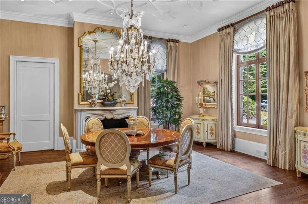 5 bedroom, 6 bathroom single family residence for sale at 675 W Paces Ferry Road 14, Atlanta, GA 30327 — photo 7
