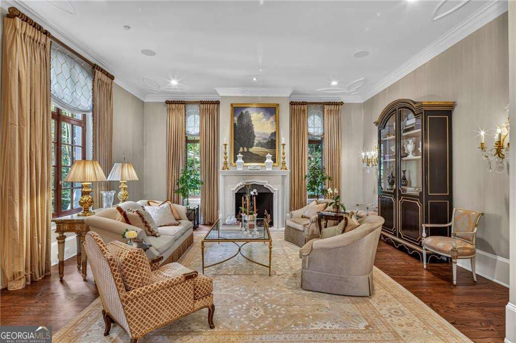 5 bedroom, 6 bathroom single family residence for sale at 675 W Paces Ferry Road 14, Atlanta, GA 30327 — photo 9