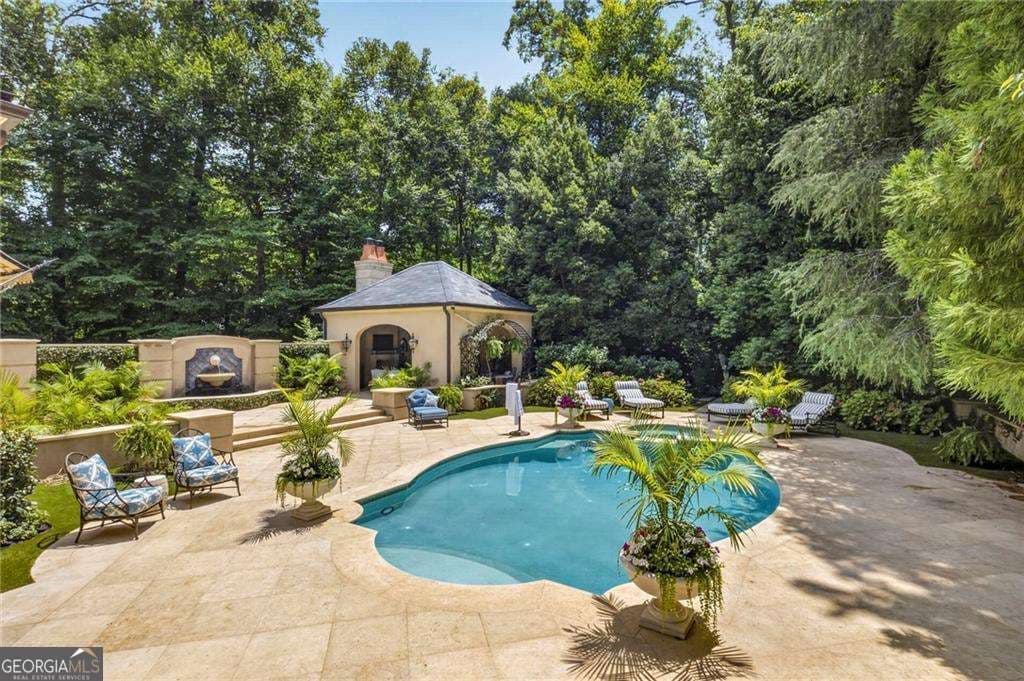 5 bedroom, 6 bathroom single family residence for sale at 675 W Paces Ferry Road 14, Atlanta, GA 30327 — photo 4