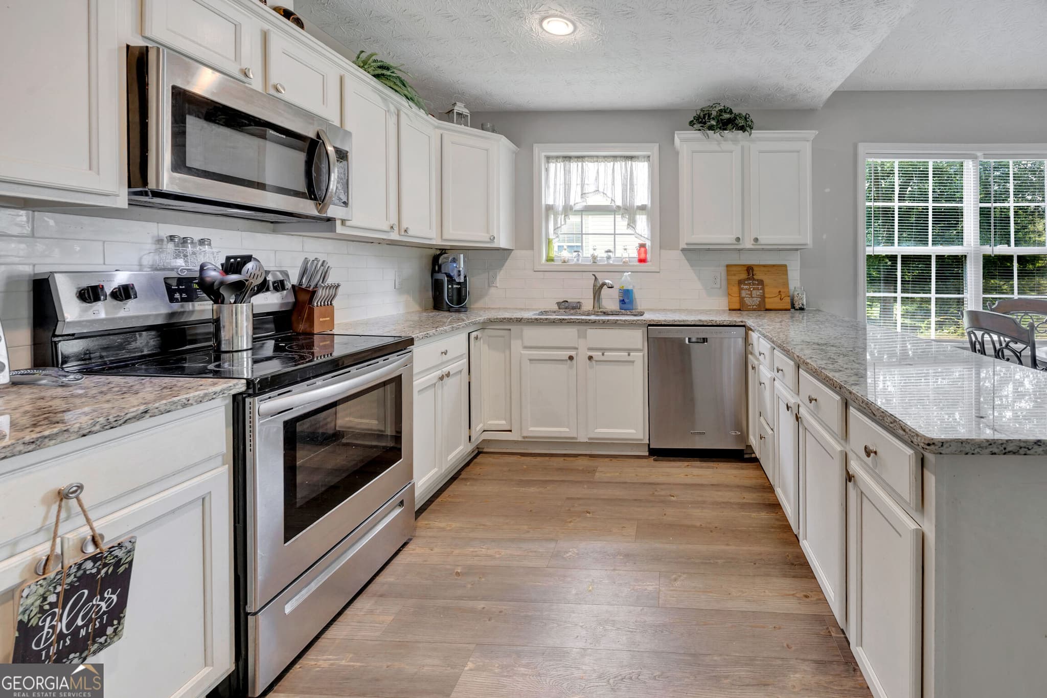 3 bedroom, 2 bathroom, 1,364 sq ft single family residence for sale at 1159 Bell Circle, Madison, GA 30650 — photo 8