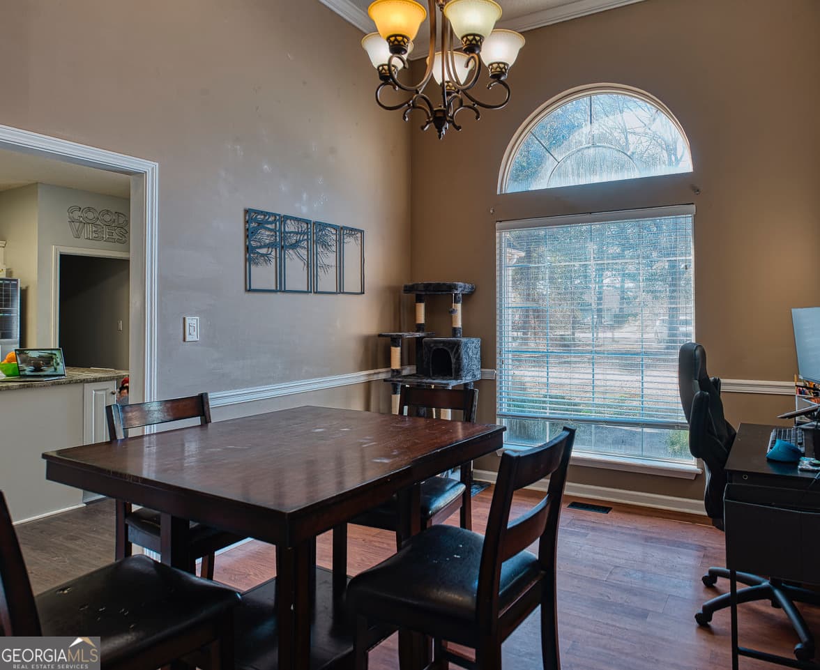 3 bedroom, 2 bathroom, 1,655 sq ft single family residence for sale at 221 Pendleton Court, Macon, GA 31216 — photo 5