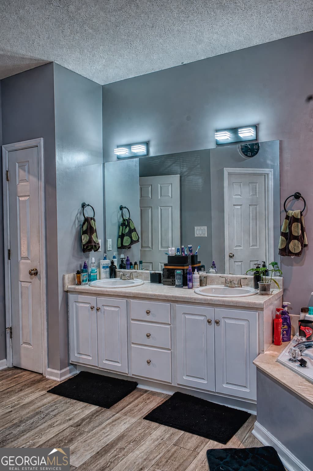 3 bedroom, 2 bathroom, 1,655 sq ft single family residence for sale at 221 Pendleton Court, Macon, GA 31216 — photo 10