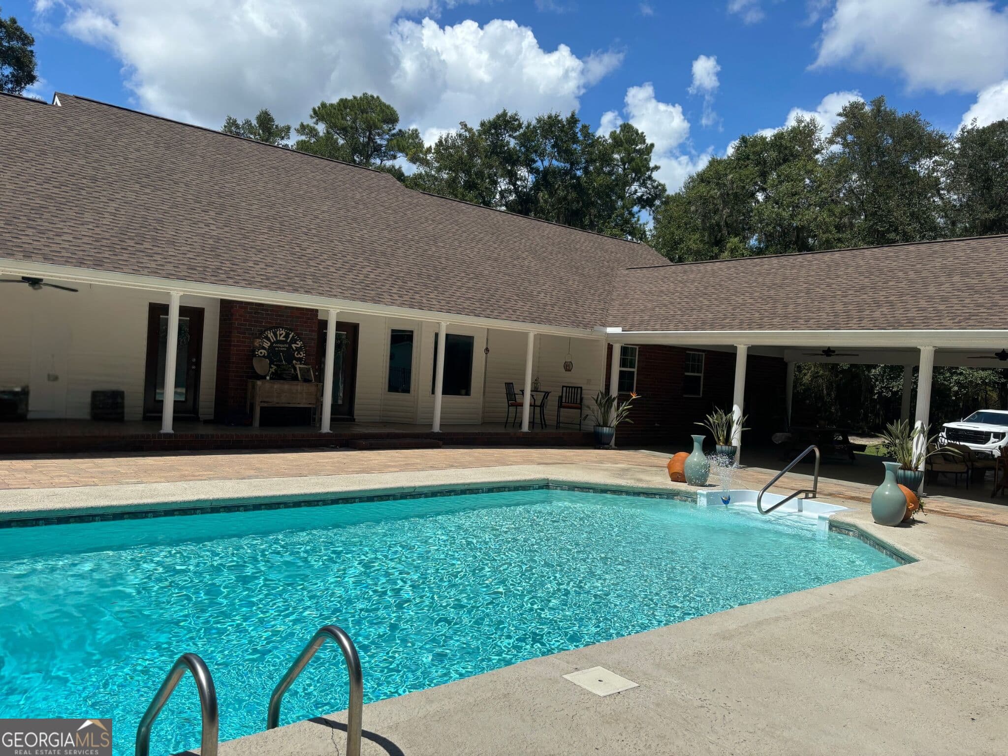 3 bedroom, 2.5 bathroom, 2,406 sq ft single family residence for sale at 134 Spirit Lane, Brunswick, GA 31523 — photo 2