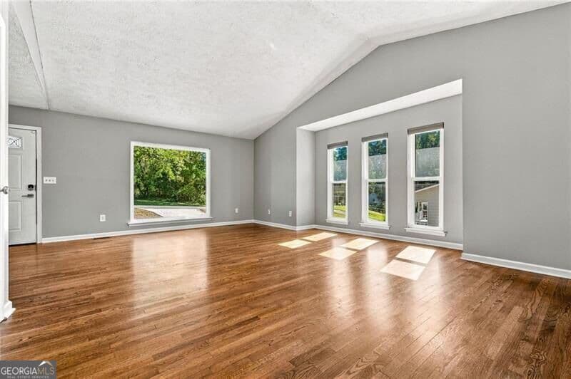 3 bedroom, 2 bathroom, 1,398 sq ft single family residence for sale at 3409 Hogan Drive, Kennesaw, GA 30152 — photo 7