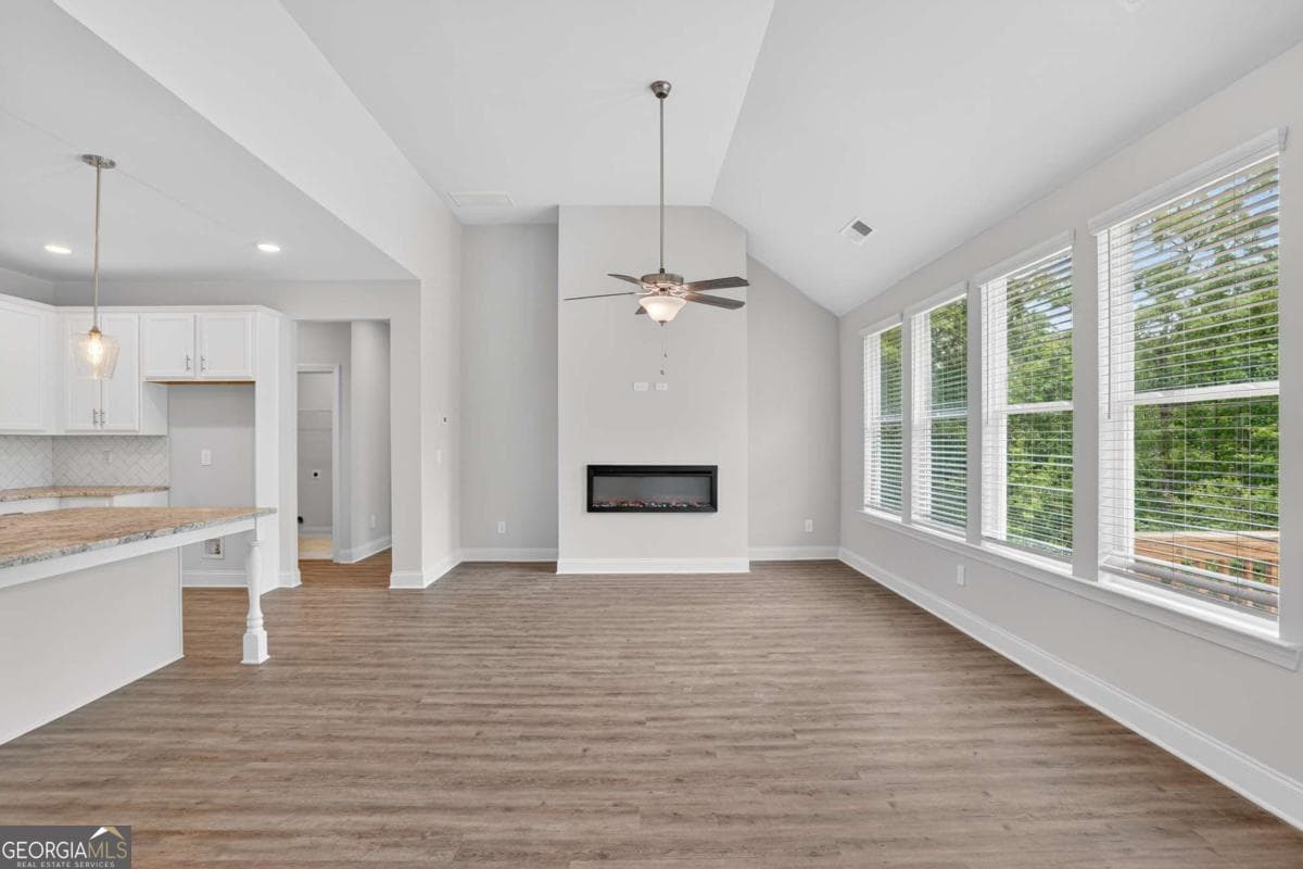 4 bedroom, 2.5 bathroom, 2,443 sq ft single family residence for sale at 24 Glengarry Court LOT 249, Adairsville, GA 30103 — photo 2