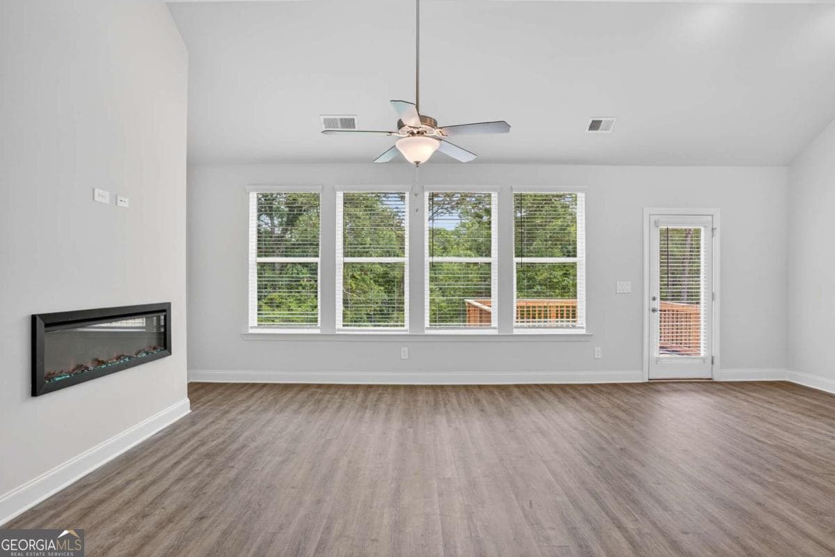 4 bedroom, 2.5 bathroom, 2,443 sq ft single family residence for sale at 24 Glengarry Court LOT 249, Adairsville, GA 30103 — photo 7