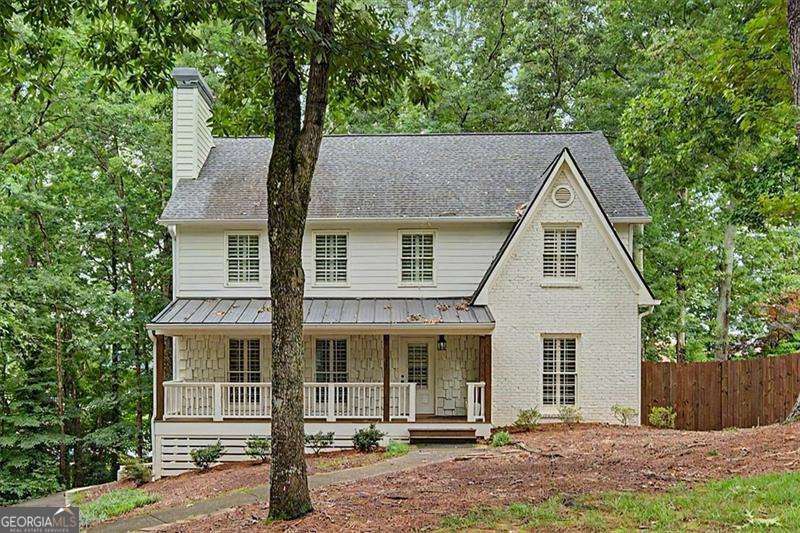 4 bedroom, 2.5 bathroom, 2,878 sq ft single family residence for rent at 3868 Emerson Street, Marietta, GA 30062 for $4,100 a month — photo 1 of 1