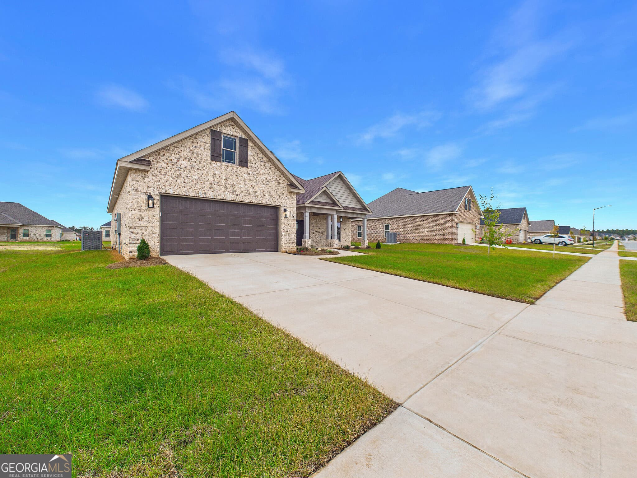 4 bedroom, 3 bathroom, 2,204 sq ft single family residence for sale at 134 Blue Mist Lane, Kathleen, GA 31047 — photo 7