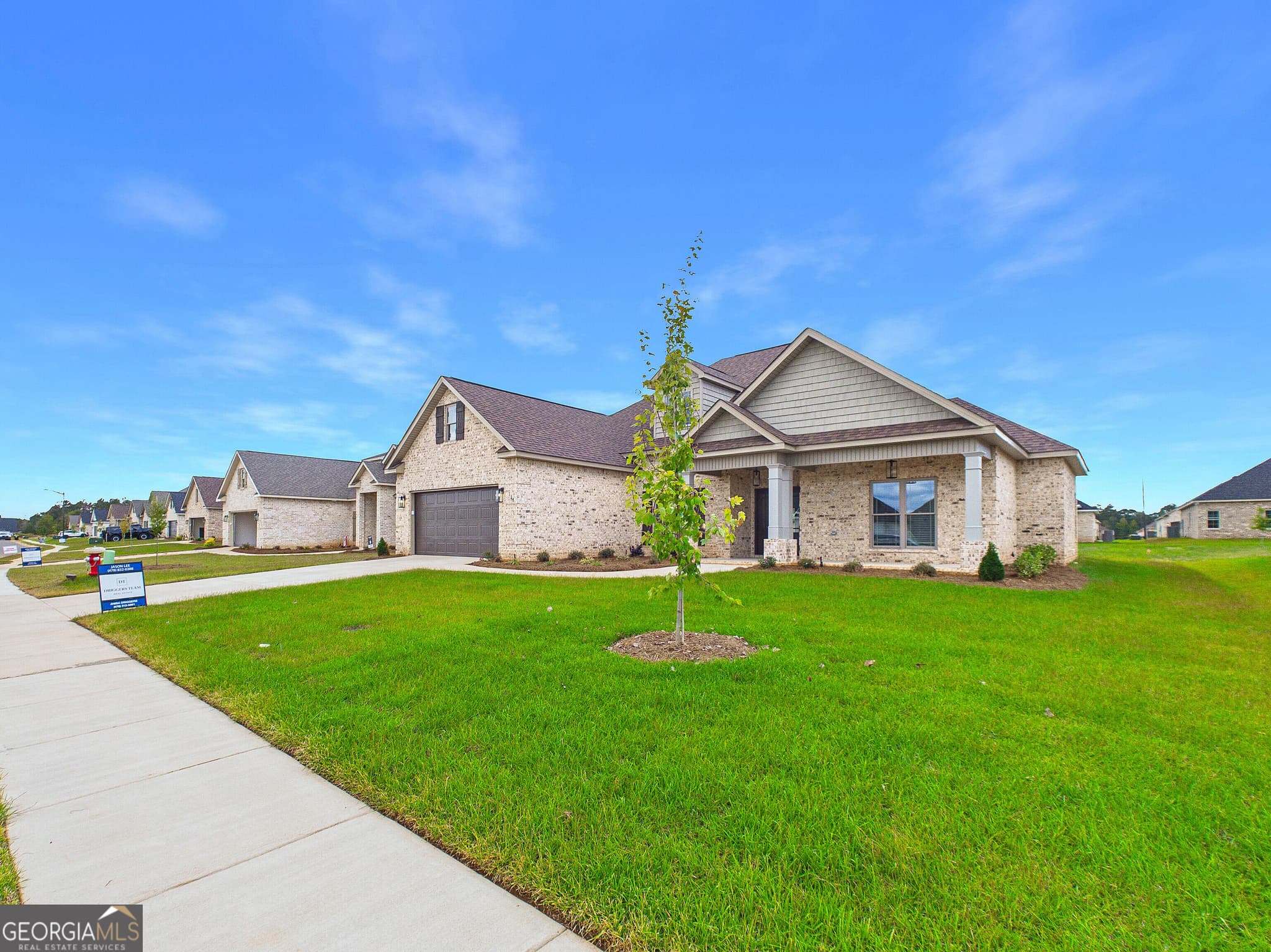 4 bedroom, 3 bathroom, 2,204 sq ft single family residence for sale at 134 Blue Mist Lane, Kathleen, GA 31047 — photo 4