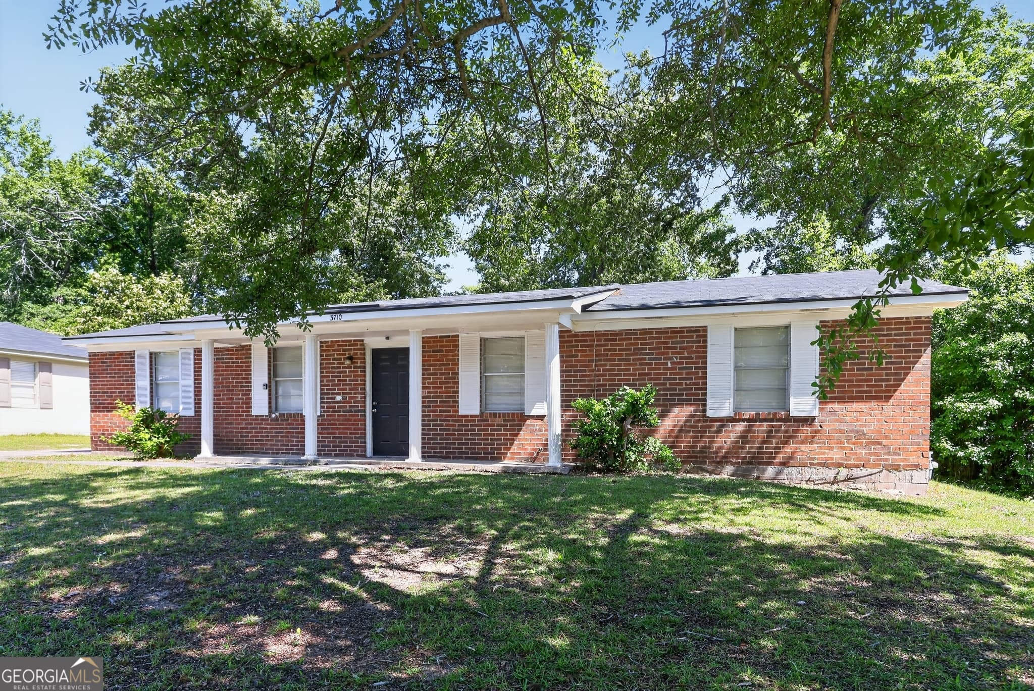 3 bedroom, 2 bathroom, 1,300 sq ft single family residence for sale at 3710 Massoit Drive, Augusta, GA 30906 — photo 3