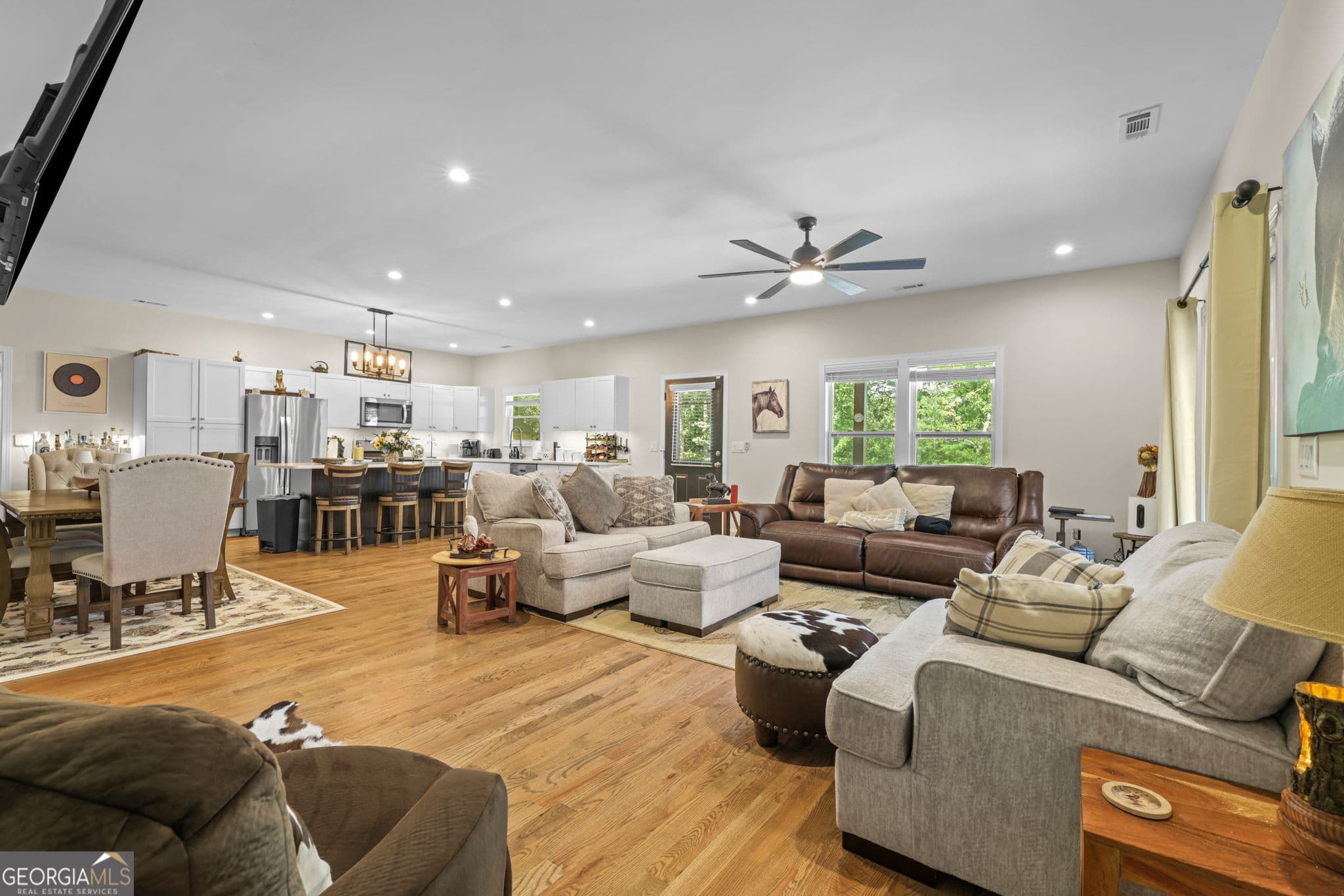 3 bedroom, 2.5 bathroom, 1,812 sq ft single family residence for sale at 613 Abby Lane, Clayton, GA 30525 — photo 9