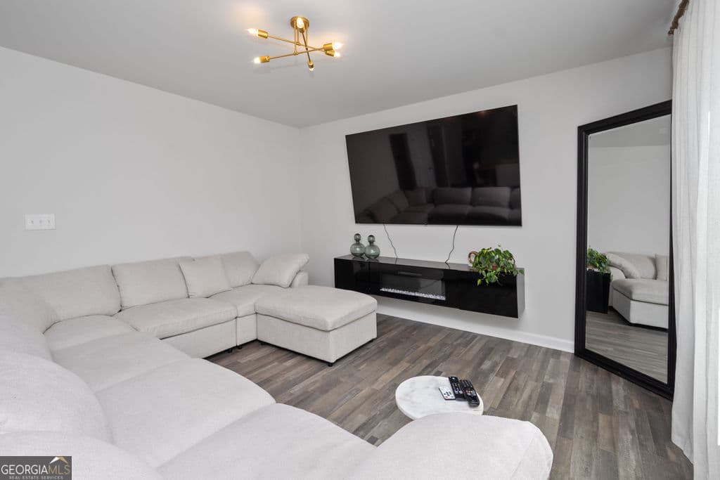 4 bedroom, 2.5 bathroom, 2,014 sq ft single family residence under contract at 1443 Hunter Welch Parkway, Luthersville, GA 30251 — photo 8