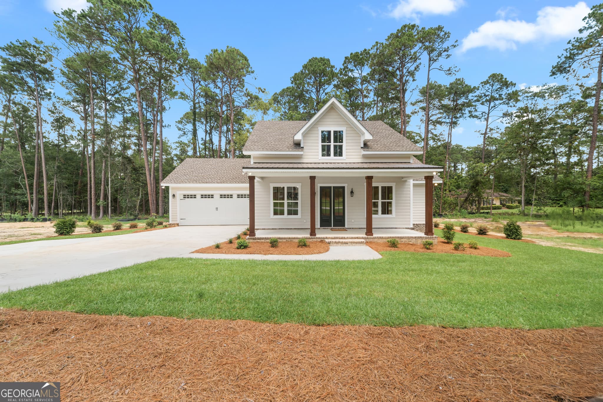 3 bedroom, 2 bathroom, 1,579 sq ft single family residence for sale at 28 Jef Road, Statesboro, GA 30458 — photo 1 of 22