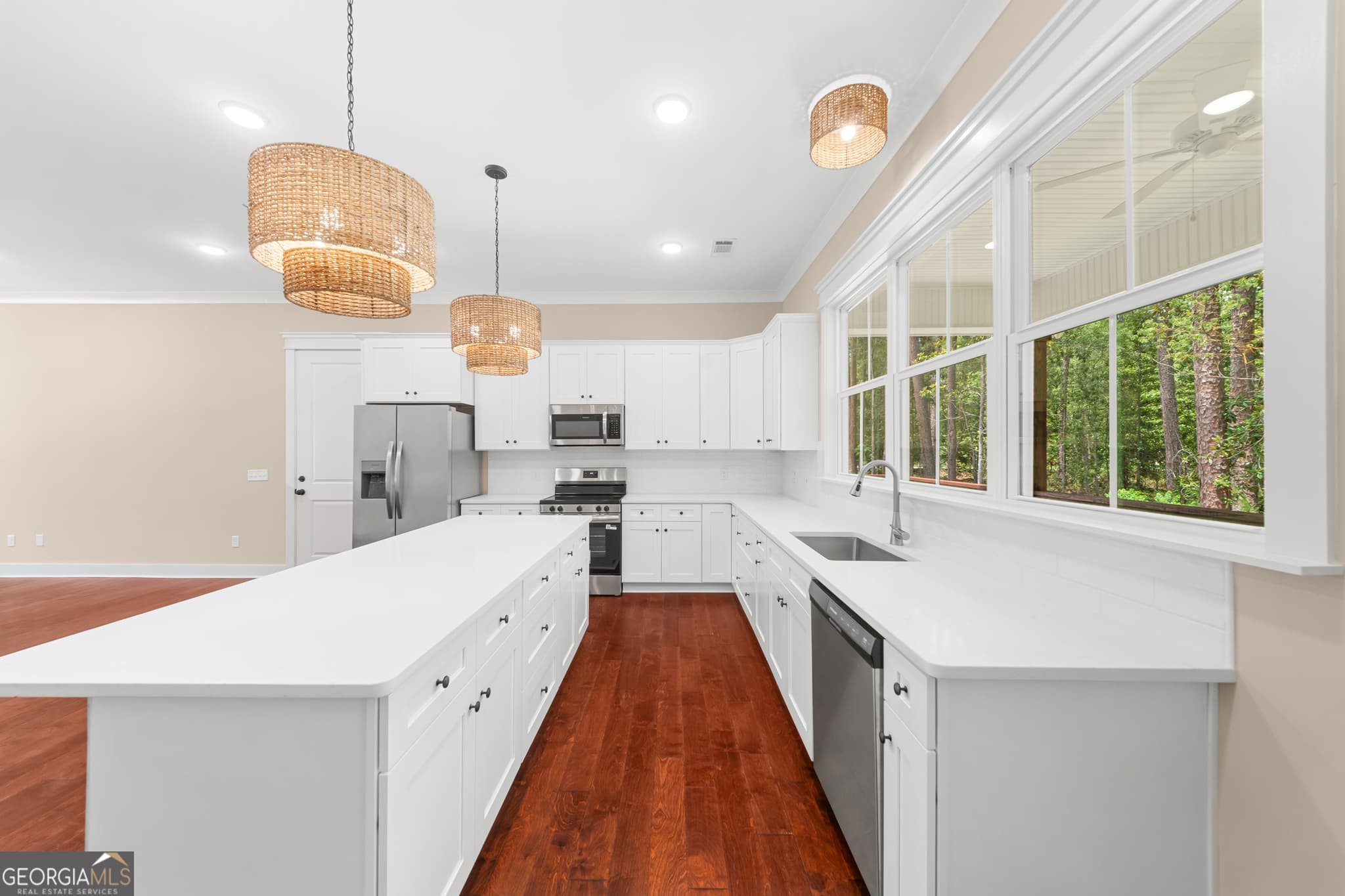 3 bedroom, 2 bathroom, 1,579 sq ft single family residence for sale at 28 Jef Road, Statesboro, GA 30458 — photo 10
